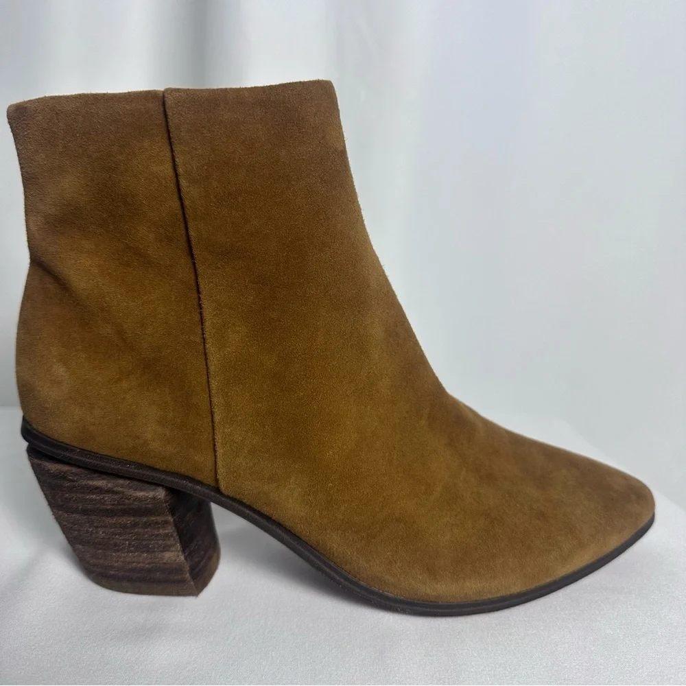 Vince Camuto Grasem Vintage Brown Pointed Toe Western Ankle Boots Women’s US 6.5